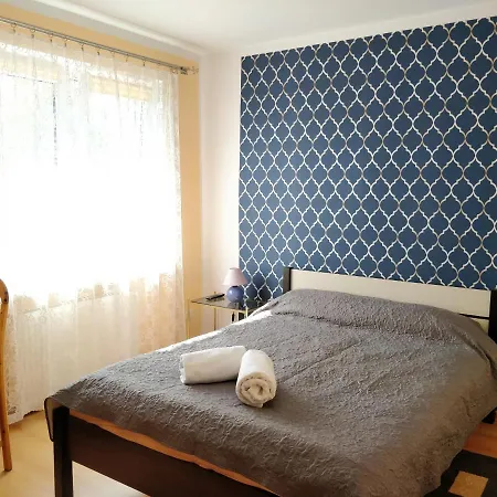 U Eli Privatunterkunft *