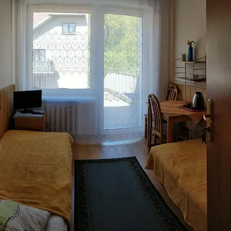 Quarto em Acomodações Particulares U Eli