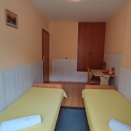 Privatunterkunft U Eli