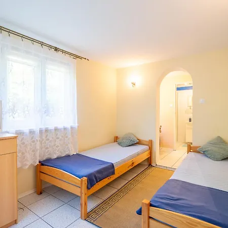Quarto em Acomodações Particulares U Eli