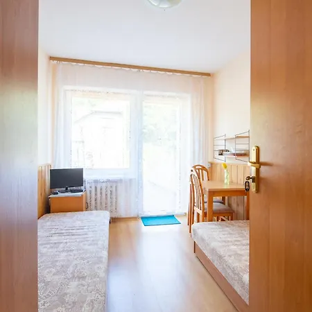 Quarto em Acomodações Particulares U Eli *